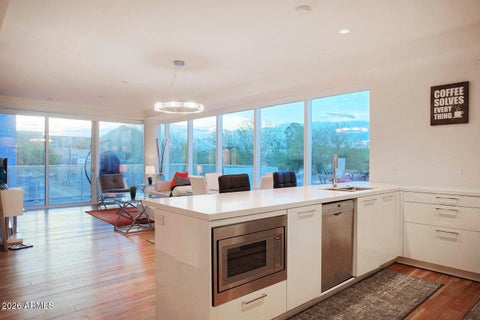 Photo of 4422 N 75th Street #2001, Scottsdale, AZ 85251 (MLS # 7081118)
