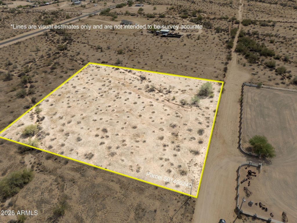 Photo of 24 W Superior Road #24, Maricopa, AZ 85139 (MLS # 6912856)