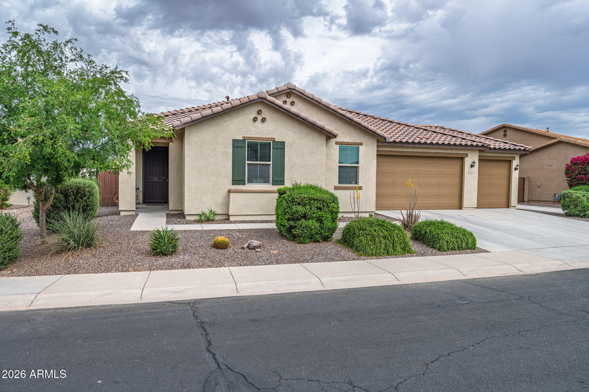 40614 W HOPPER Drive