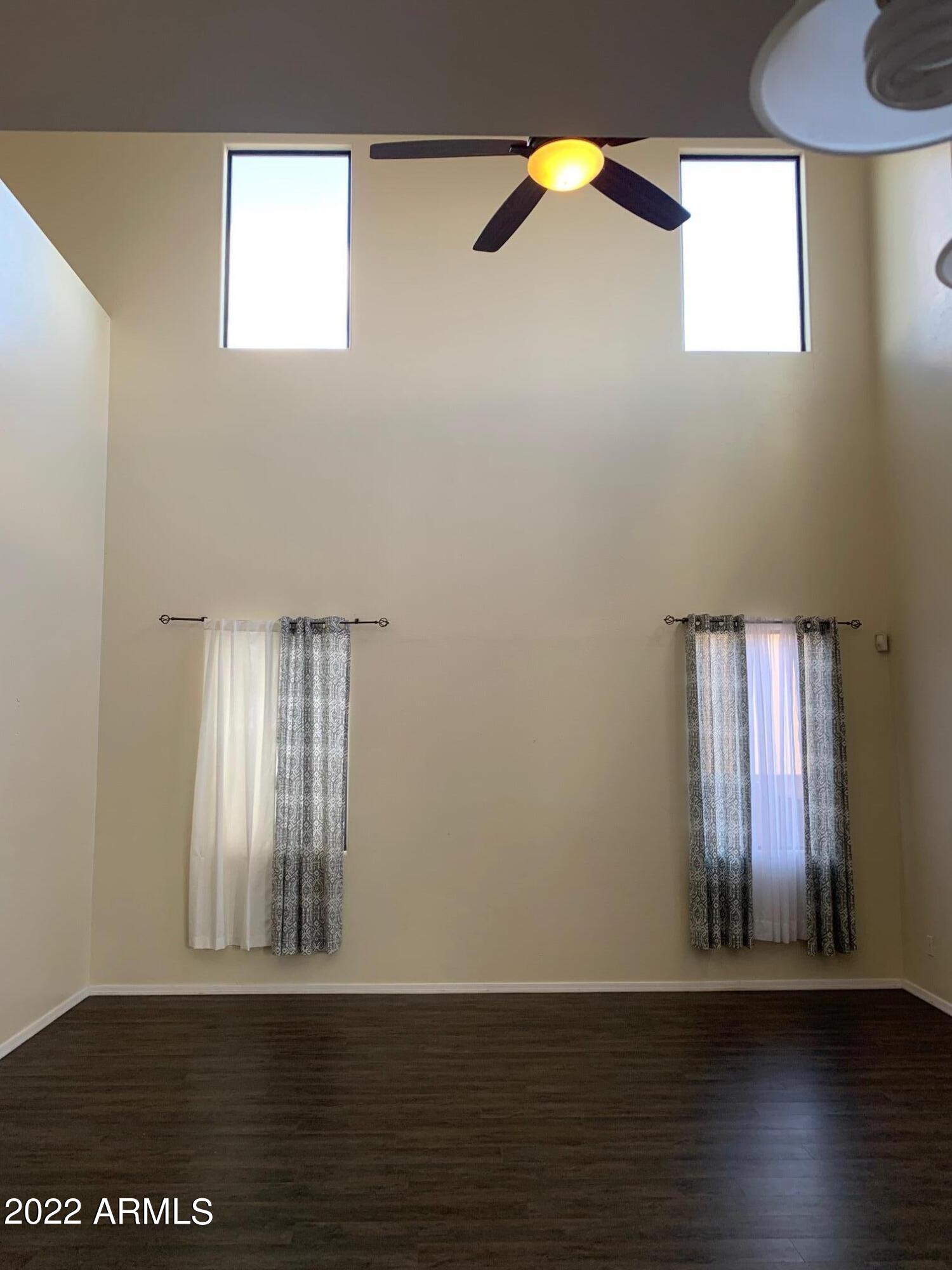 REFLECTIONS AT VALIENTE - Residential Lease
