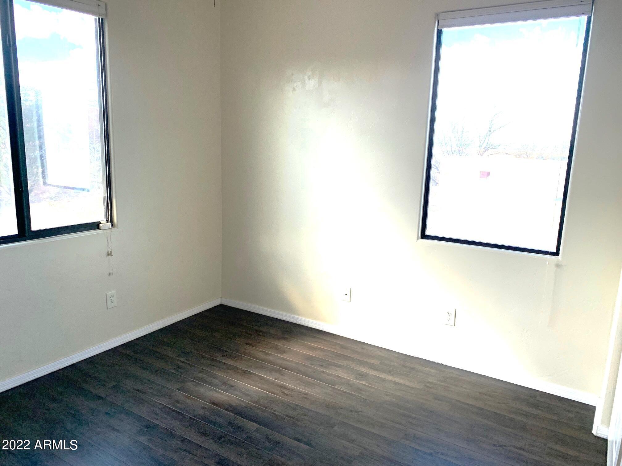REFLECTIONS AT VALIENTE - Residential Lease