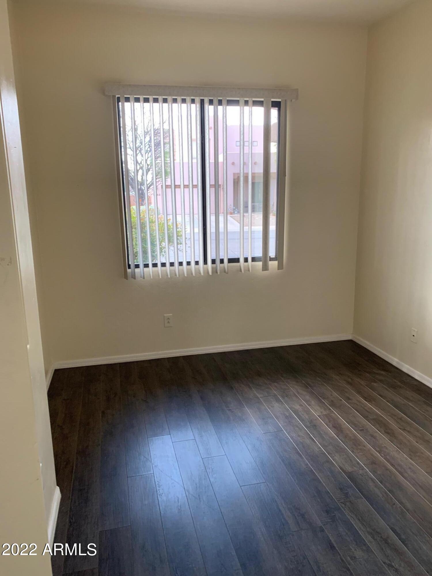 REFLECTIONS AT VALIENTE - Residential Lease