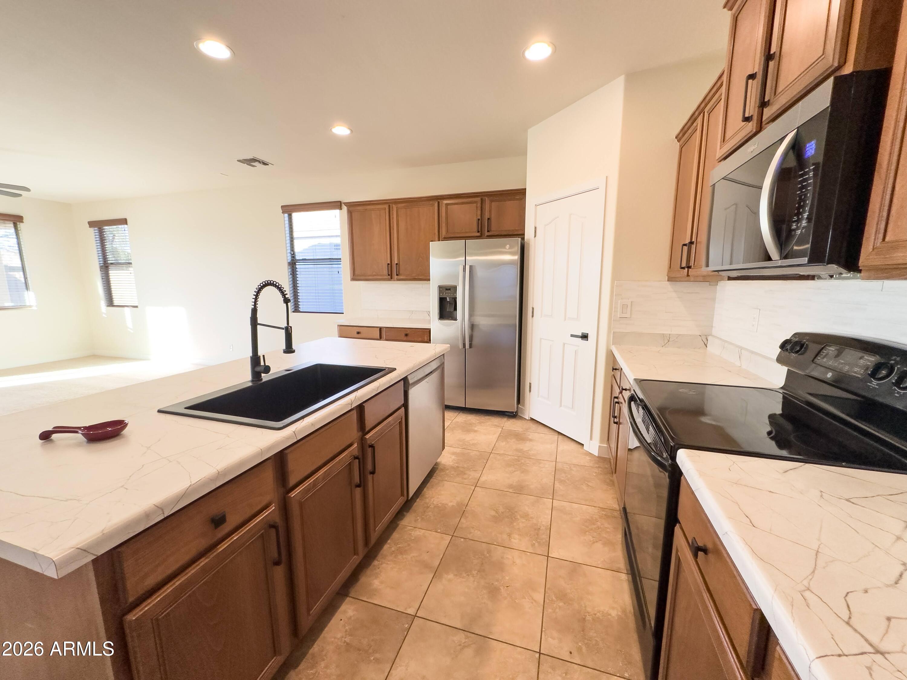 23853 W HAMMOND Lane