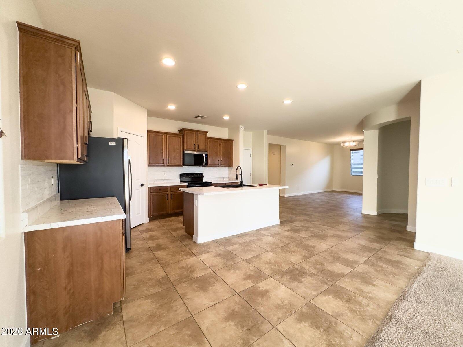 23853 W HAMMOND Lane