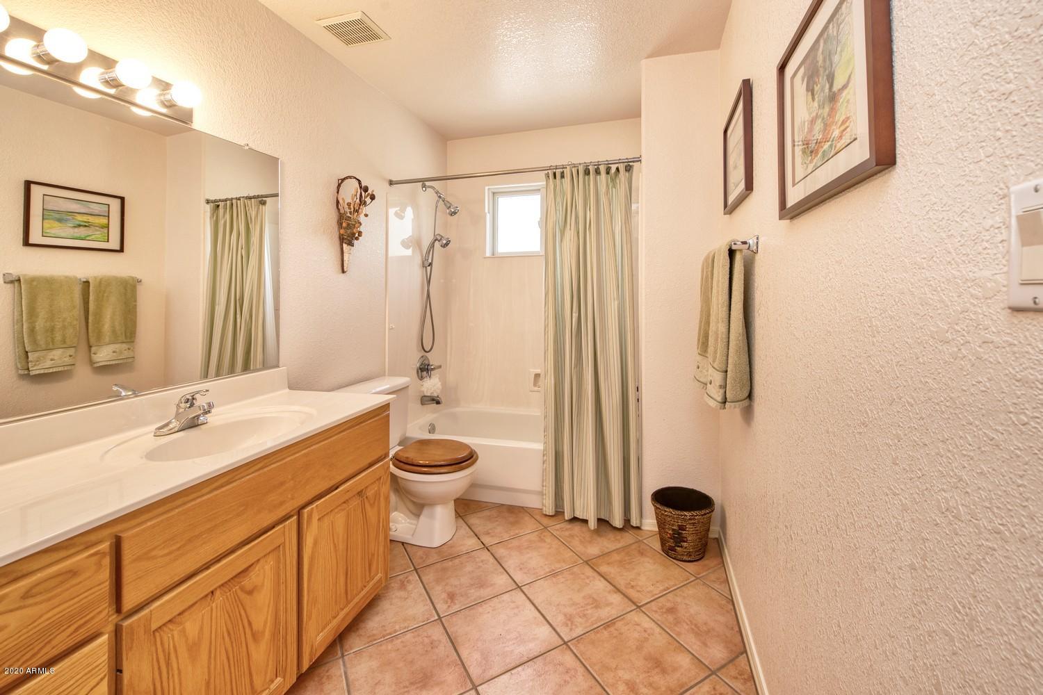 CHARLESTON PARK ESTATES UNIT 1 - Residential