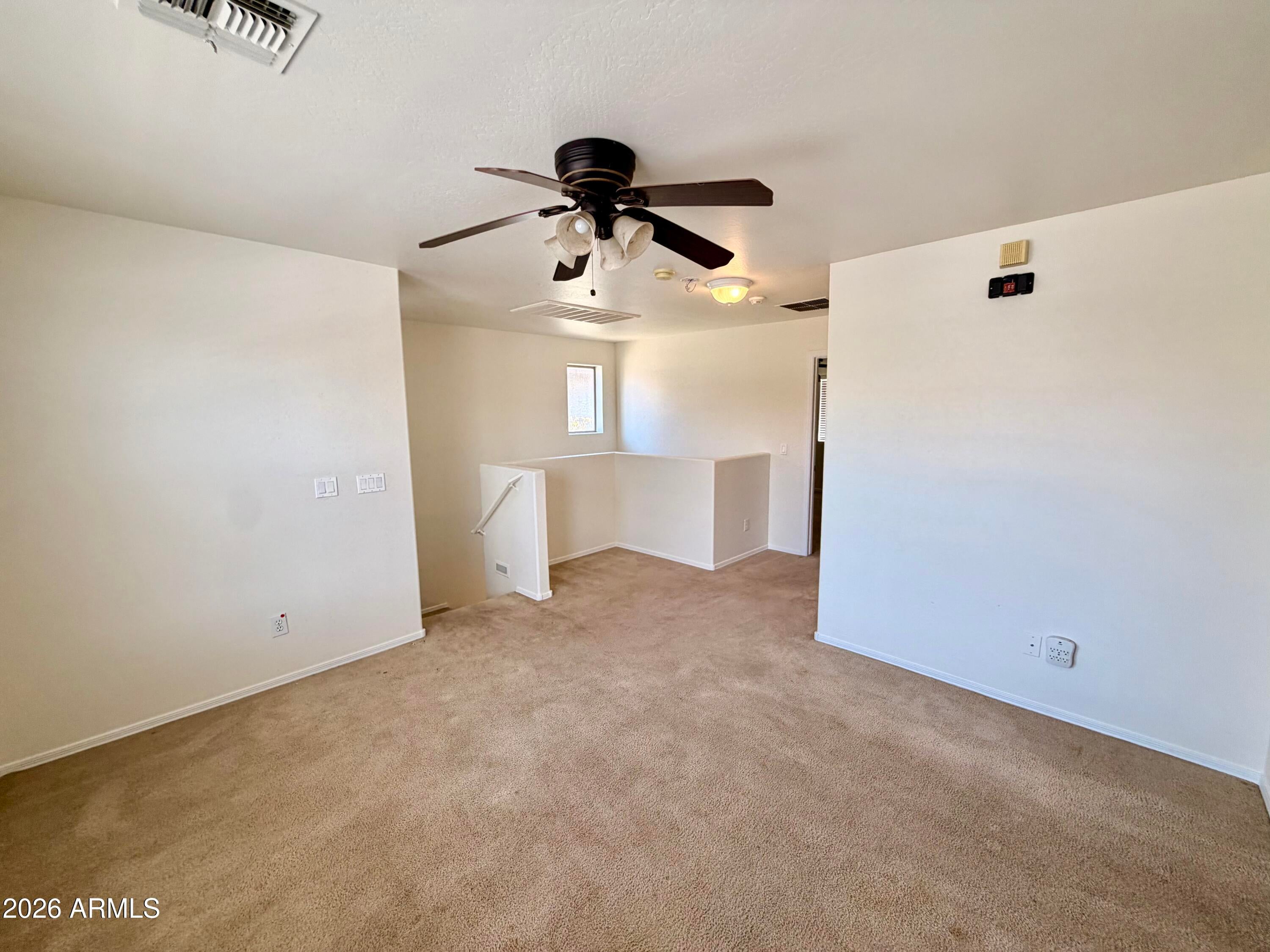 2921 N DAISY Drive