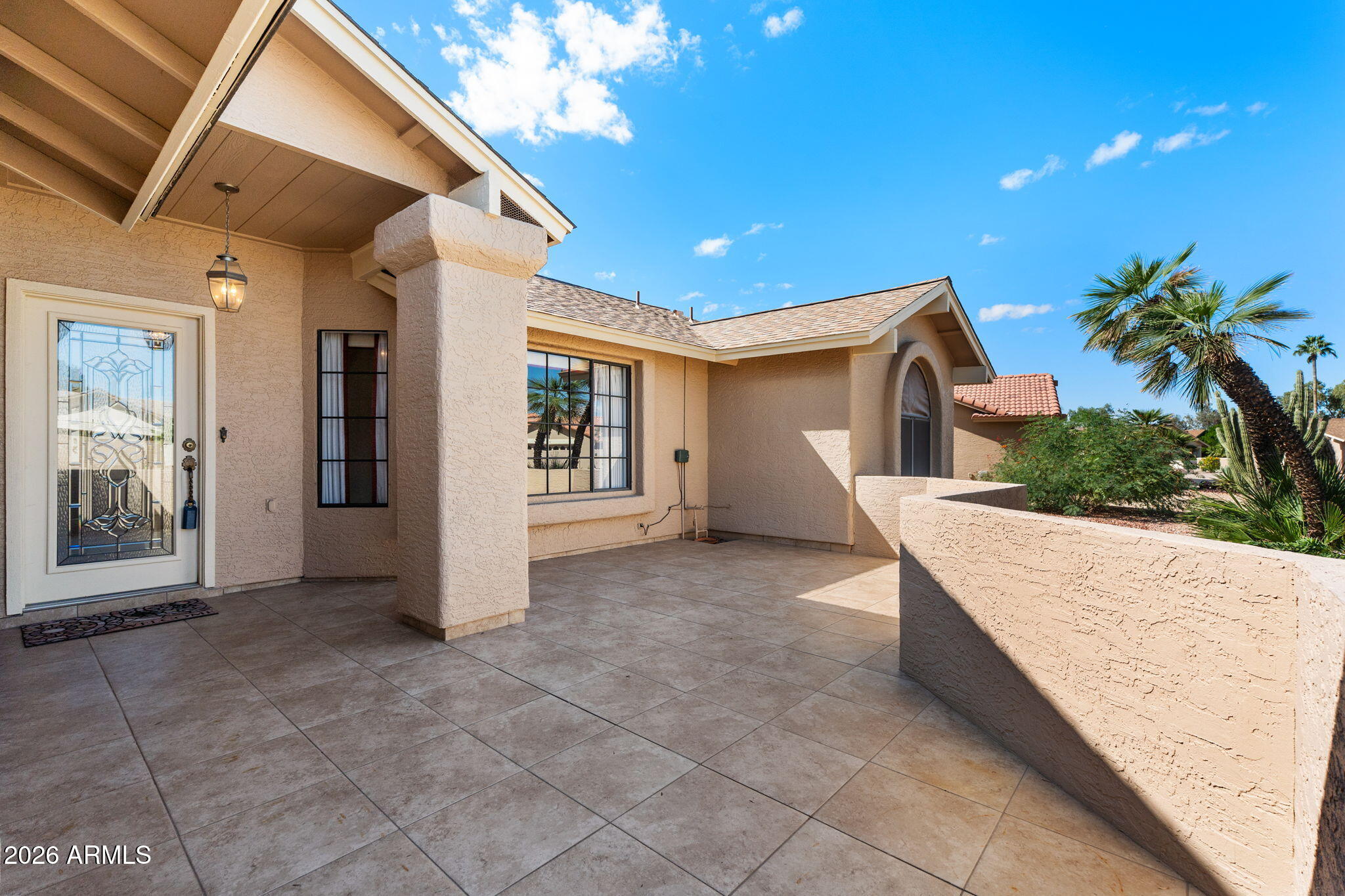 2072 LEISURE WORLD --