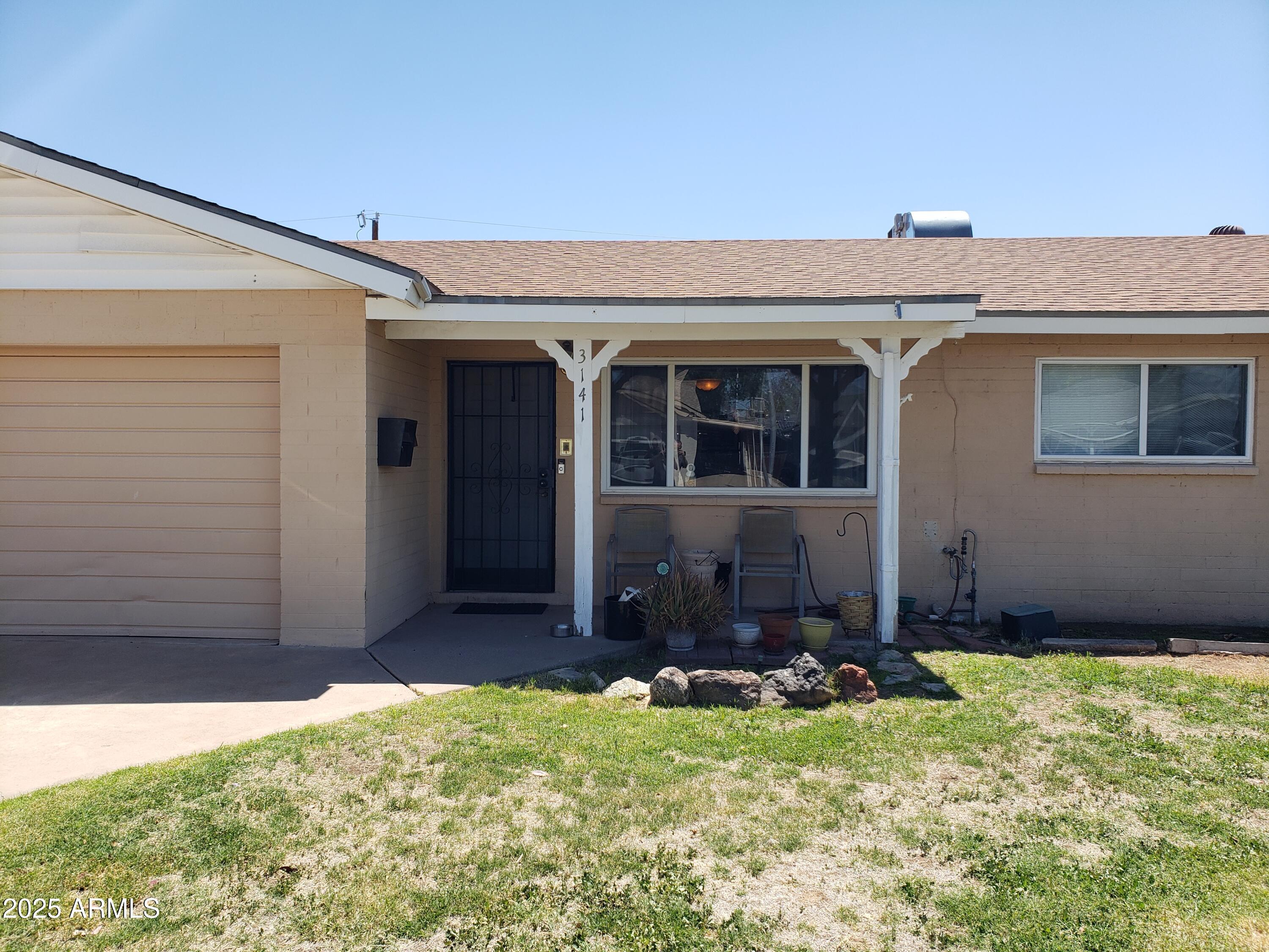 3141 W JOAN DE ARC Avenue