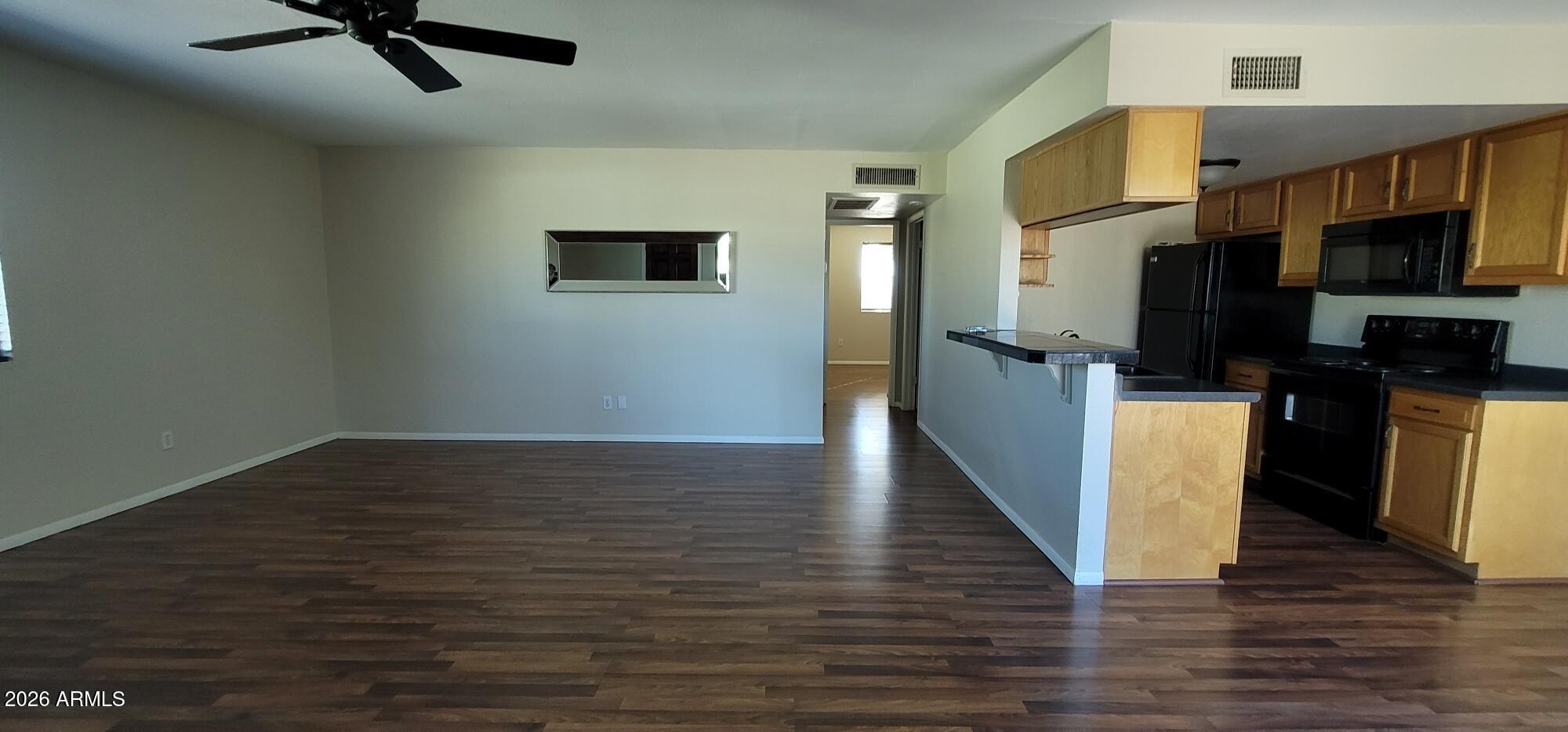 14236 N OAKWOOD Lane