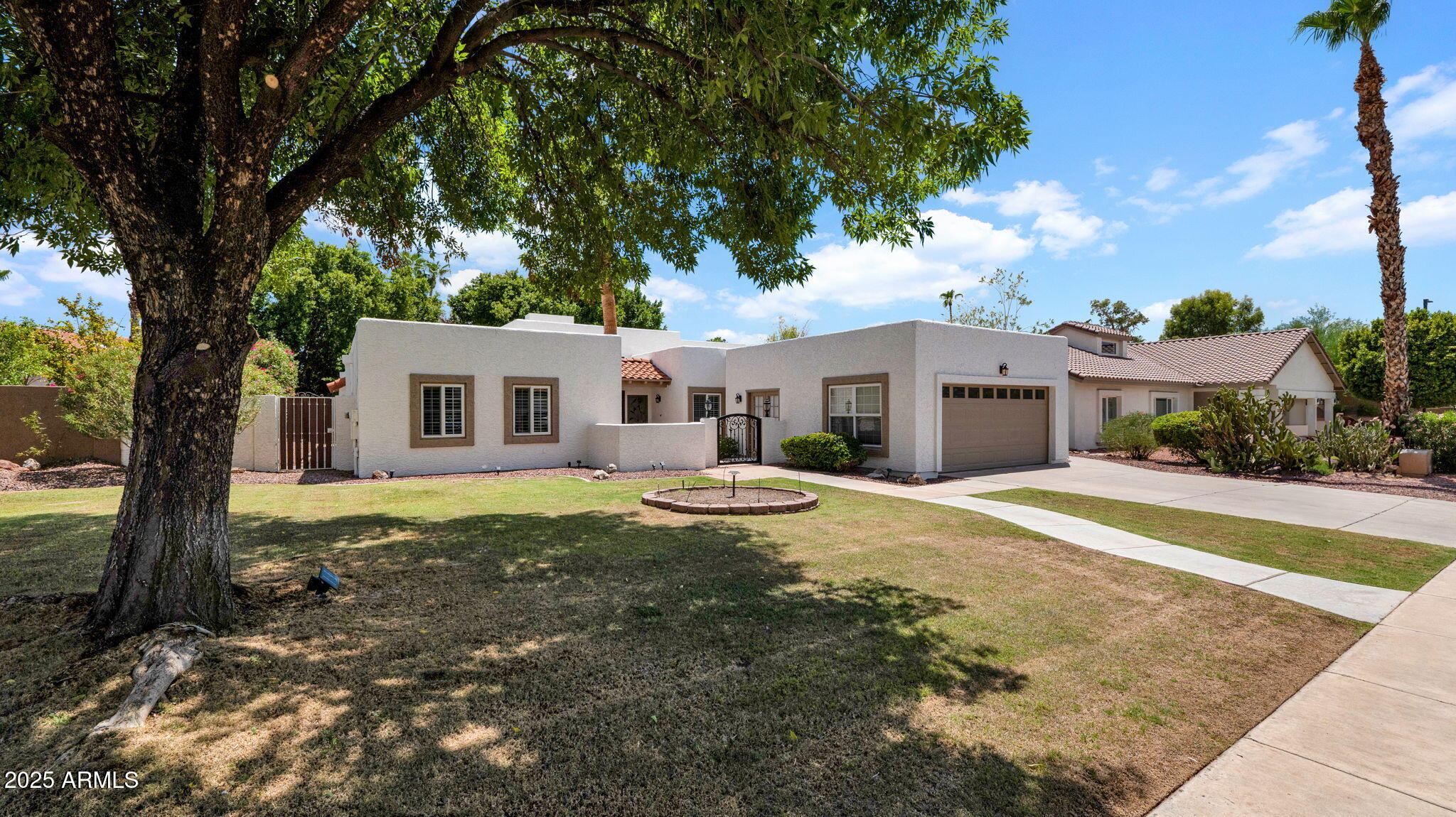 10227 E SAN SALVADOR Drive