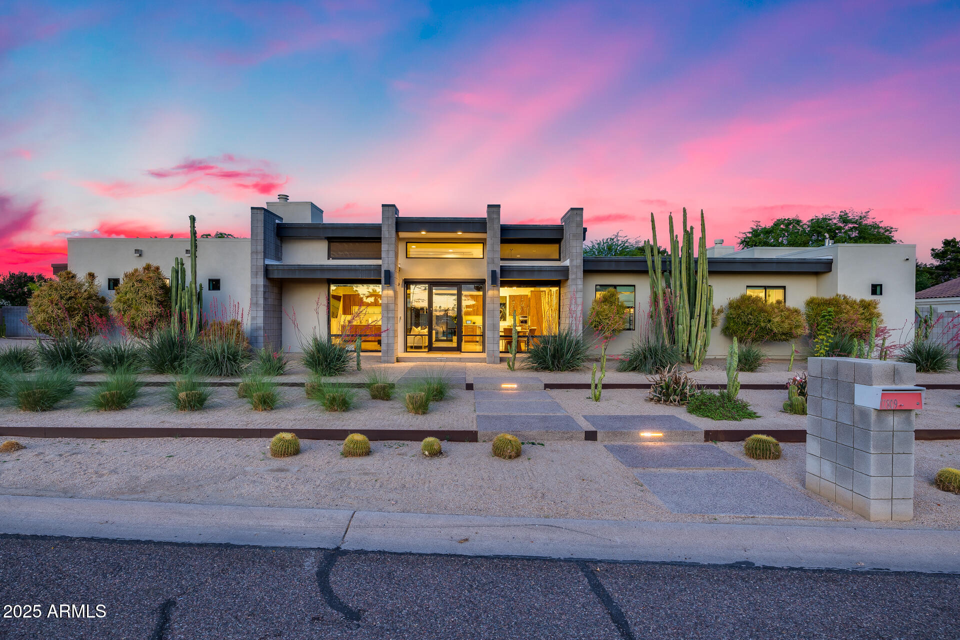12809 N 67TH Street
