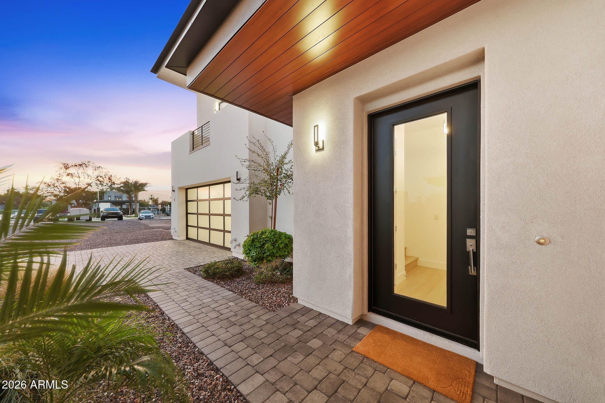 100 W Northern Avenue 6