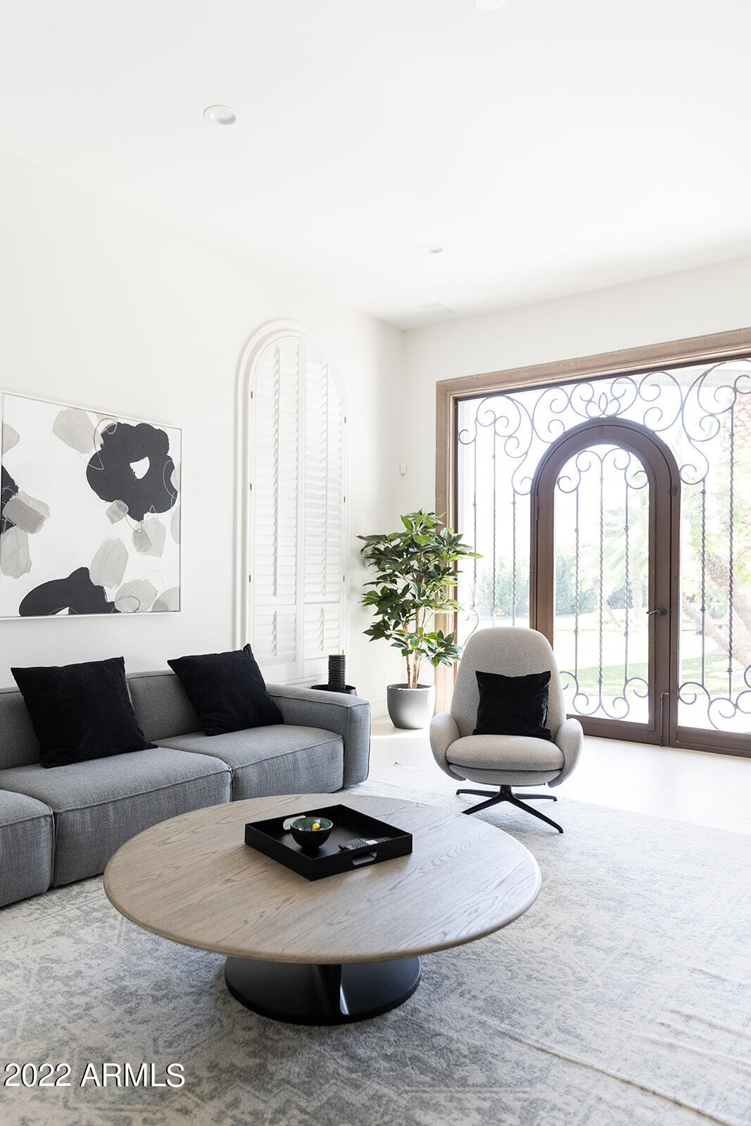 6271 E HORSESHOE Road