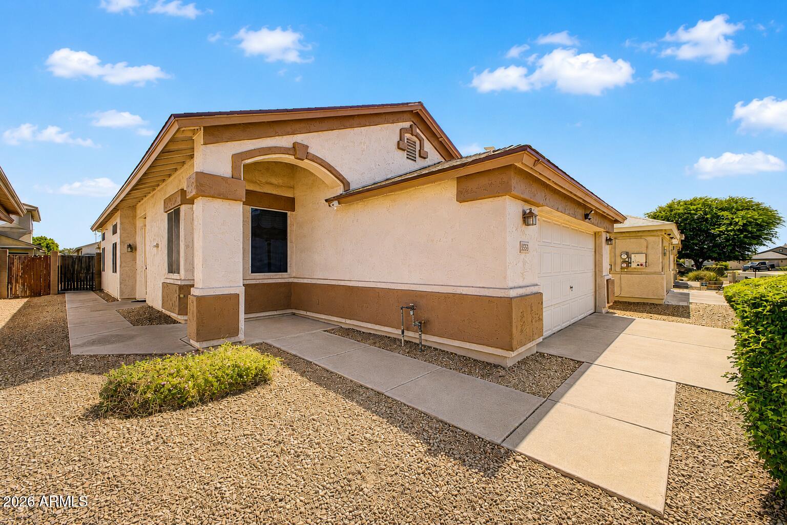 9733 W MOUNTAIN VIEW Road