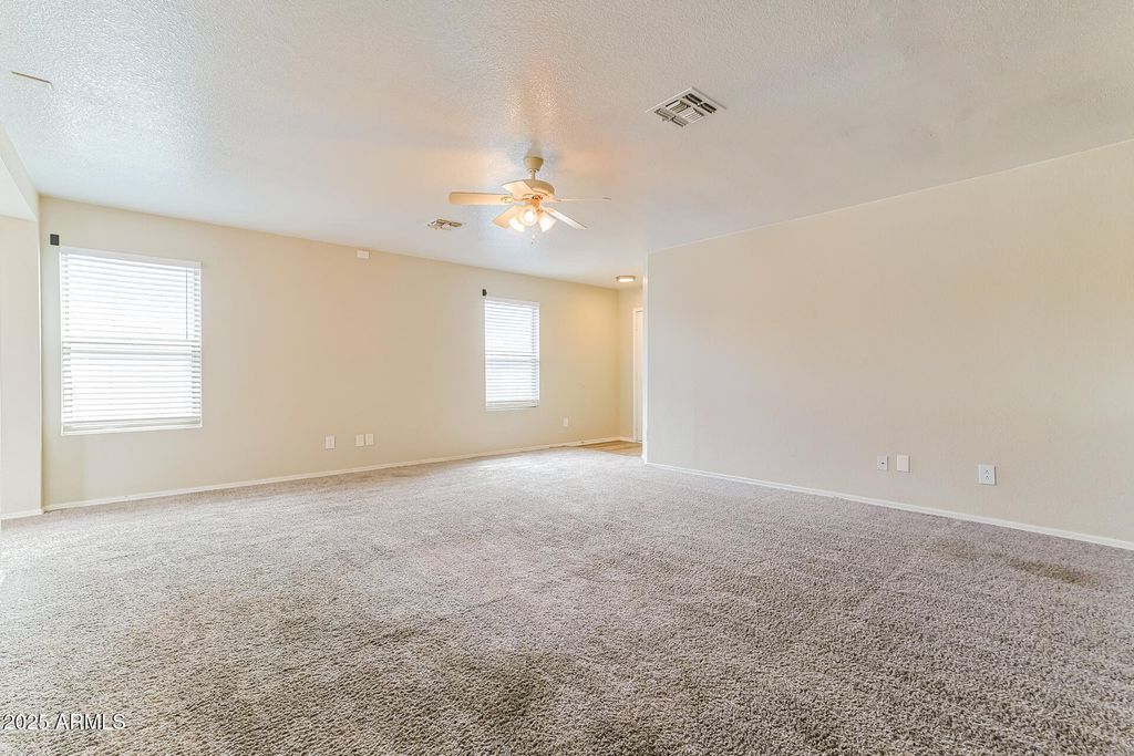 Photo of 692 W Jardin Drive, Casa Grande, AZ 85122 (MLS # 6913990)