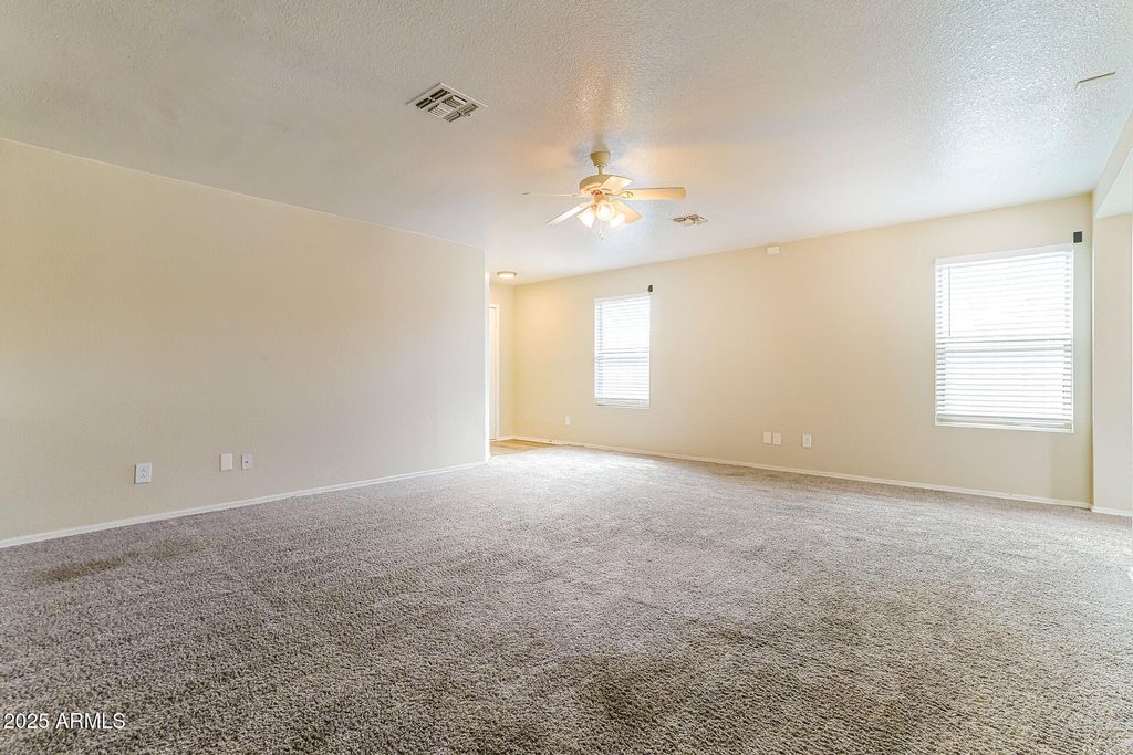 Photo of 692 W Jardin Drive, Casa Grande, AZ 85122 (MLS # 6913990)