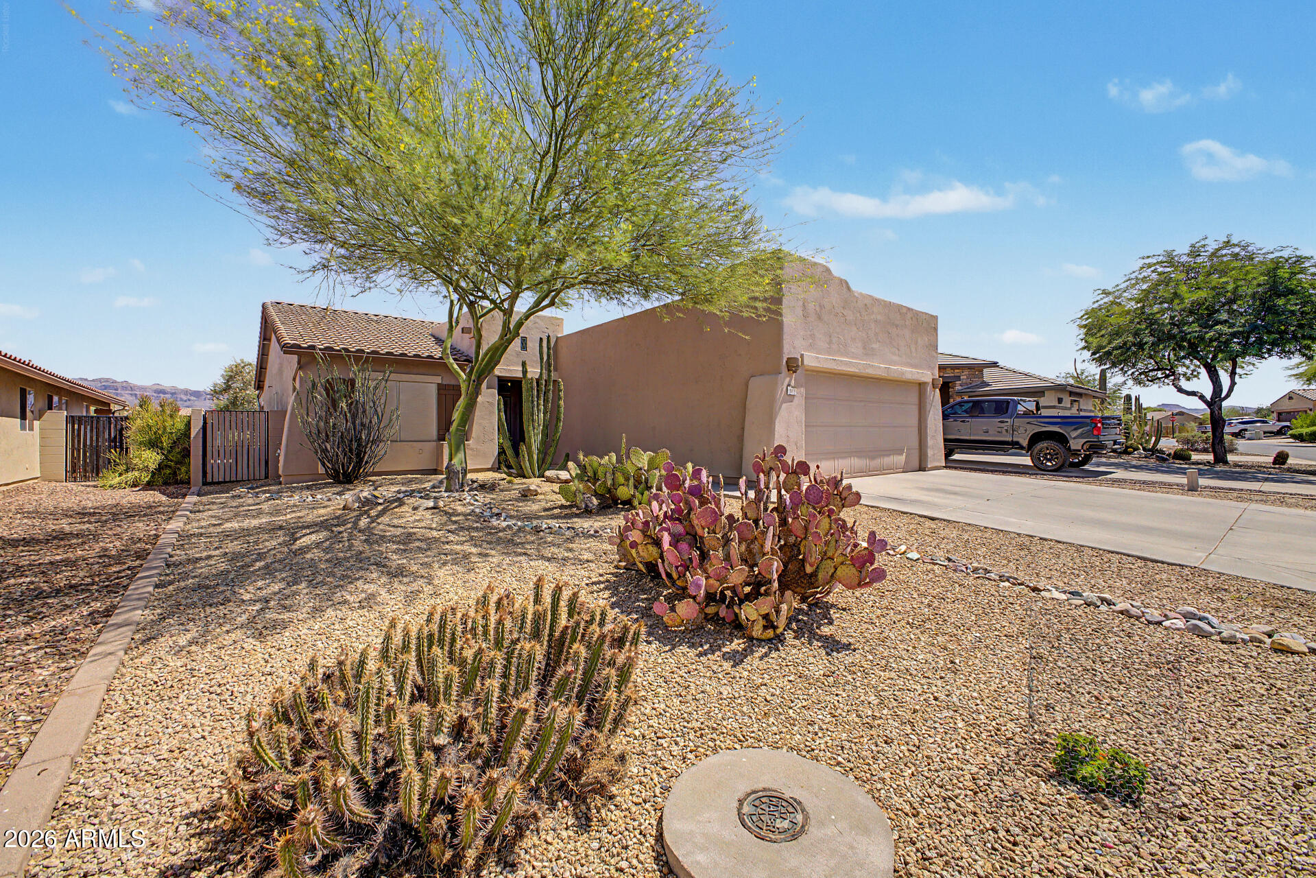 10424 E TRAILHEAD Court