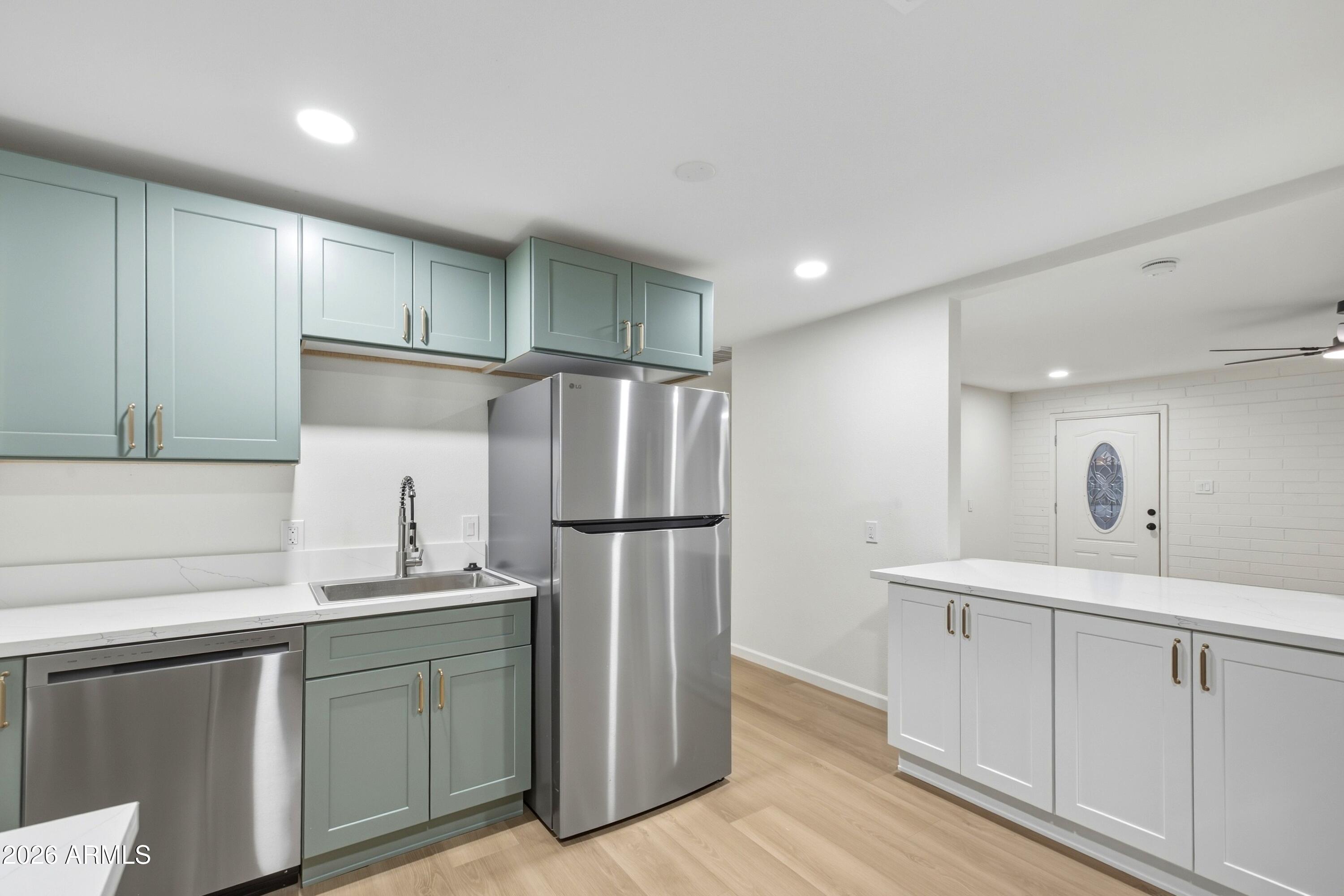 2930 E GRANADA Road