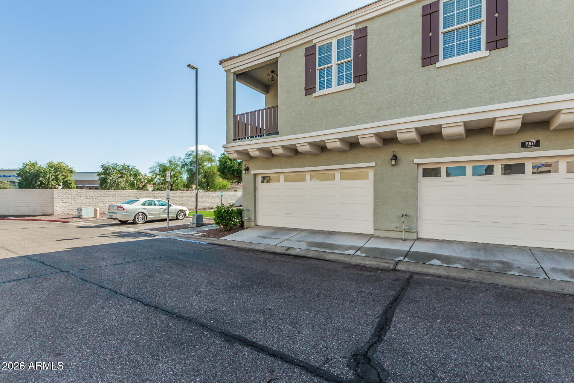 1967 E FRYE Road 101