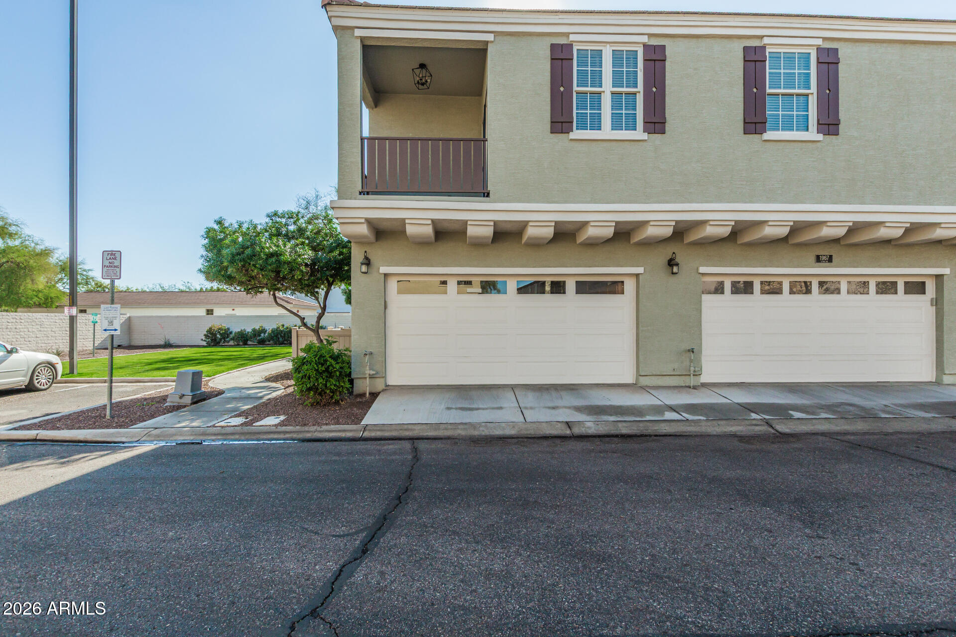 1967 E FRYE Road 101