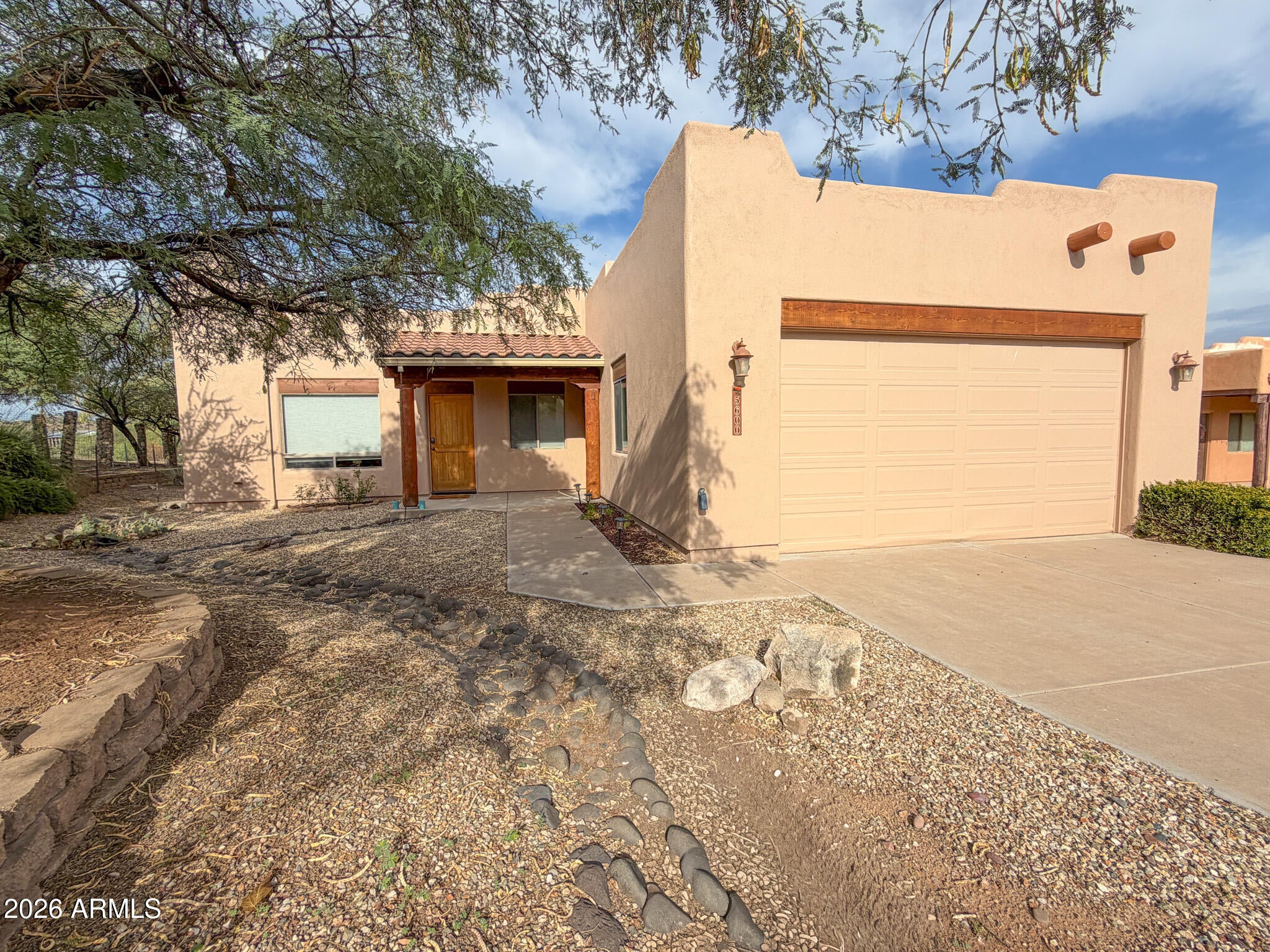 5600 N Laura Lane