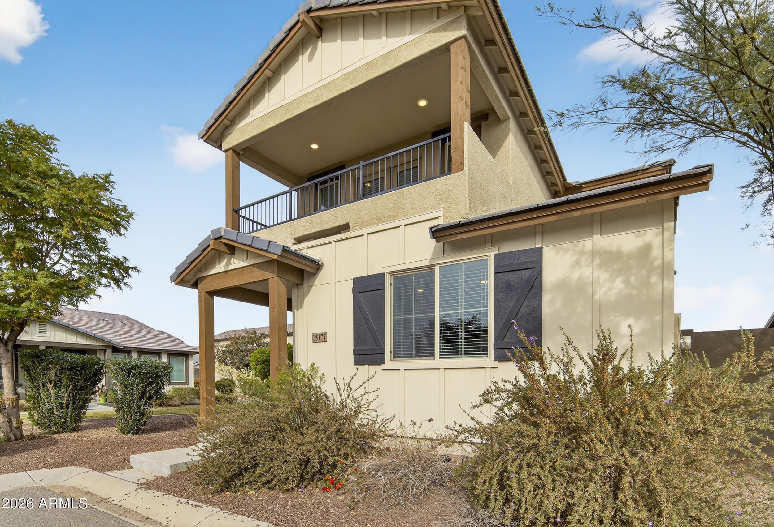 15177 W DESERT BLOOM Street