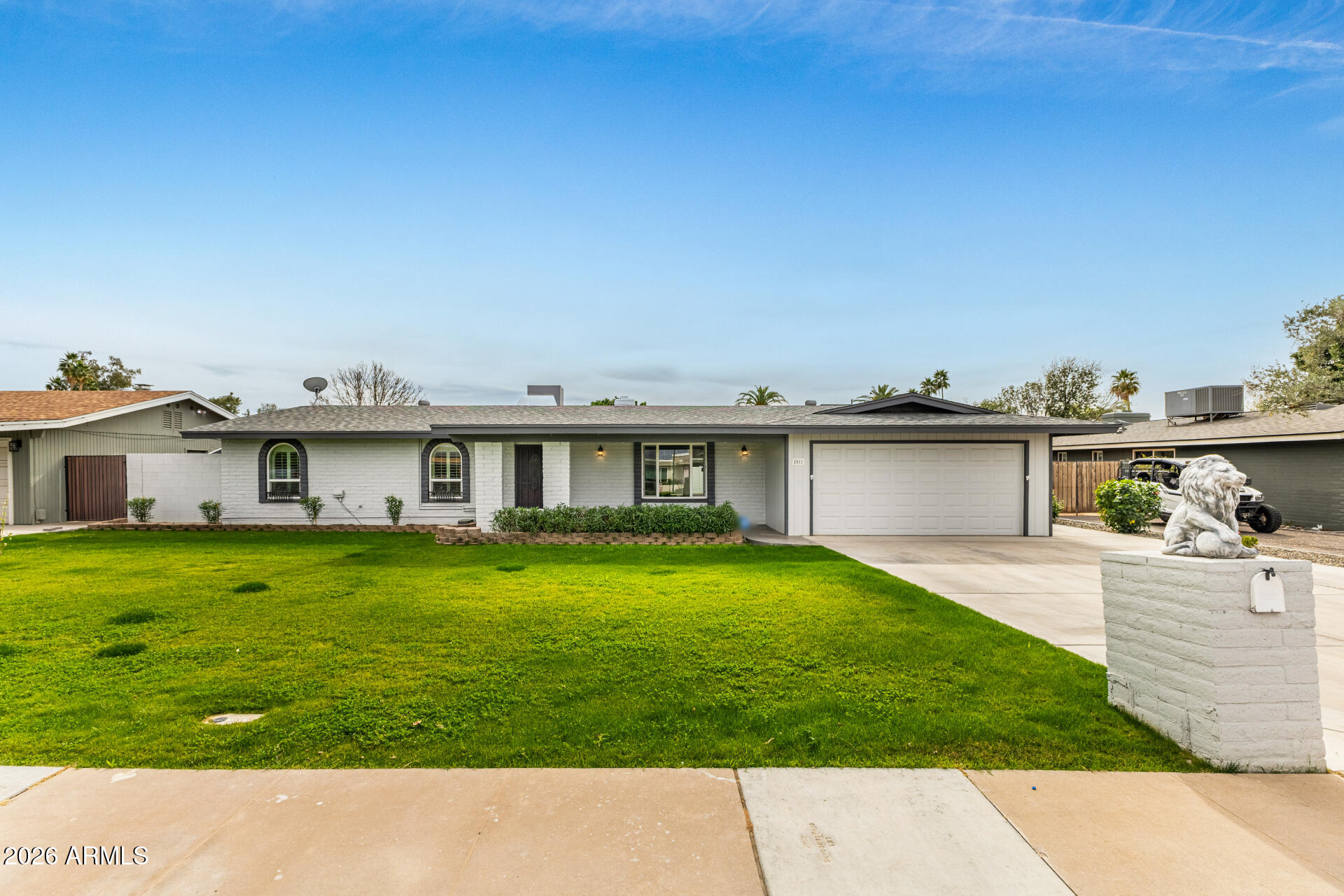 2511 E FOUNTAIN Street