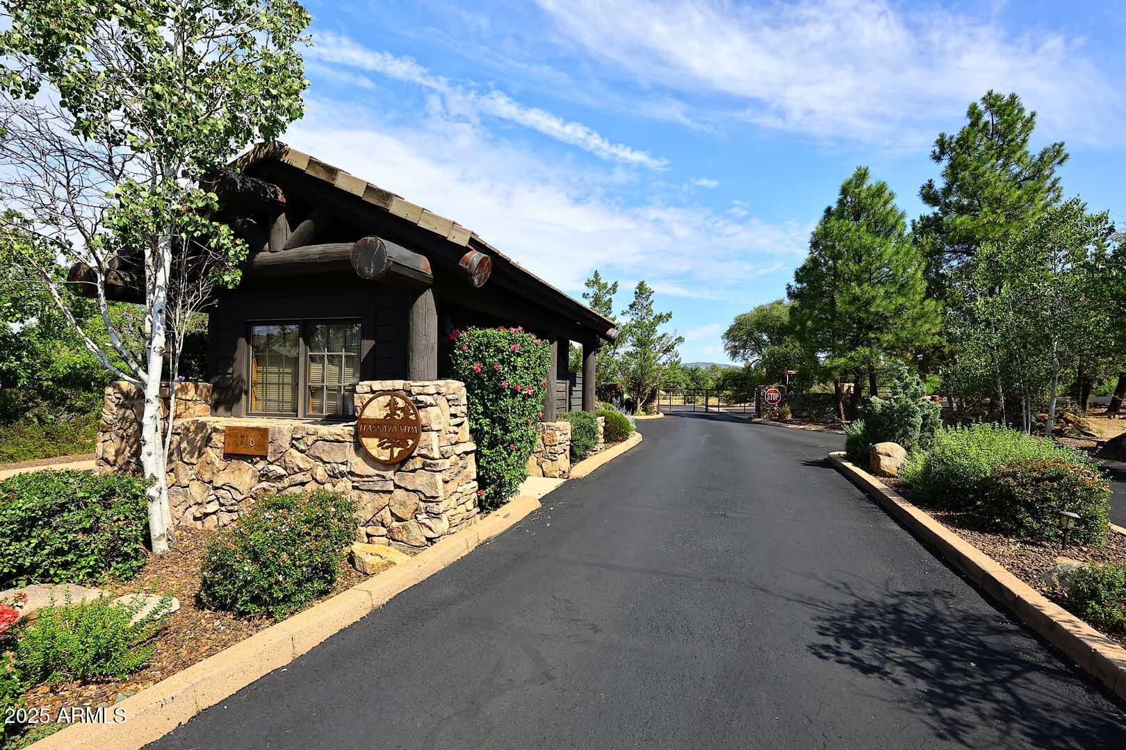 1716 ALPINE MEADOWS Lane 1501