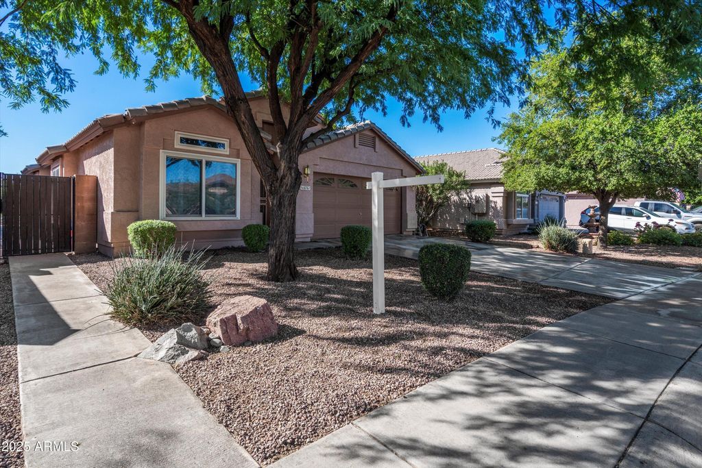 Photo of 6761 W Del Mar Lane, Peoria, AZ 85381 (MLS # 6922526)