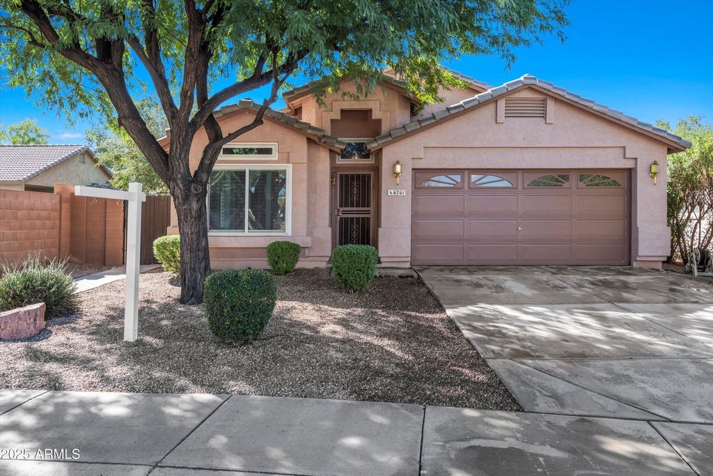Photo of 6761 W Del Mar Lane, Peoria, AZ 85381 (MLS # 6922526)