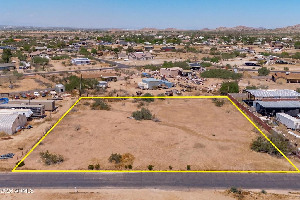 Photo of 13 S Zuni Road #212, Buckeye, AZ 85396 (MLS # 7025132)