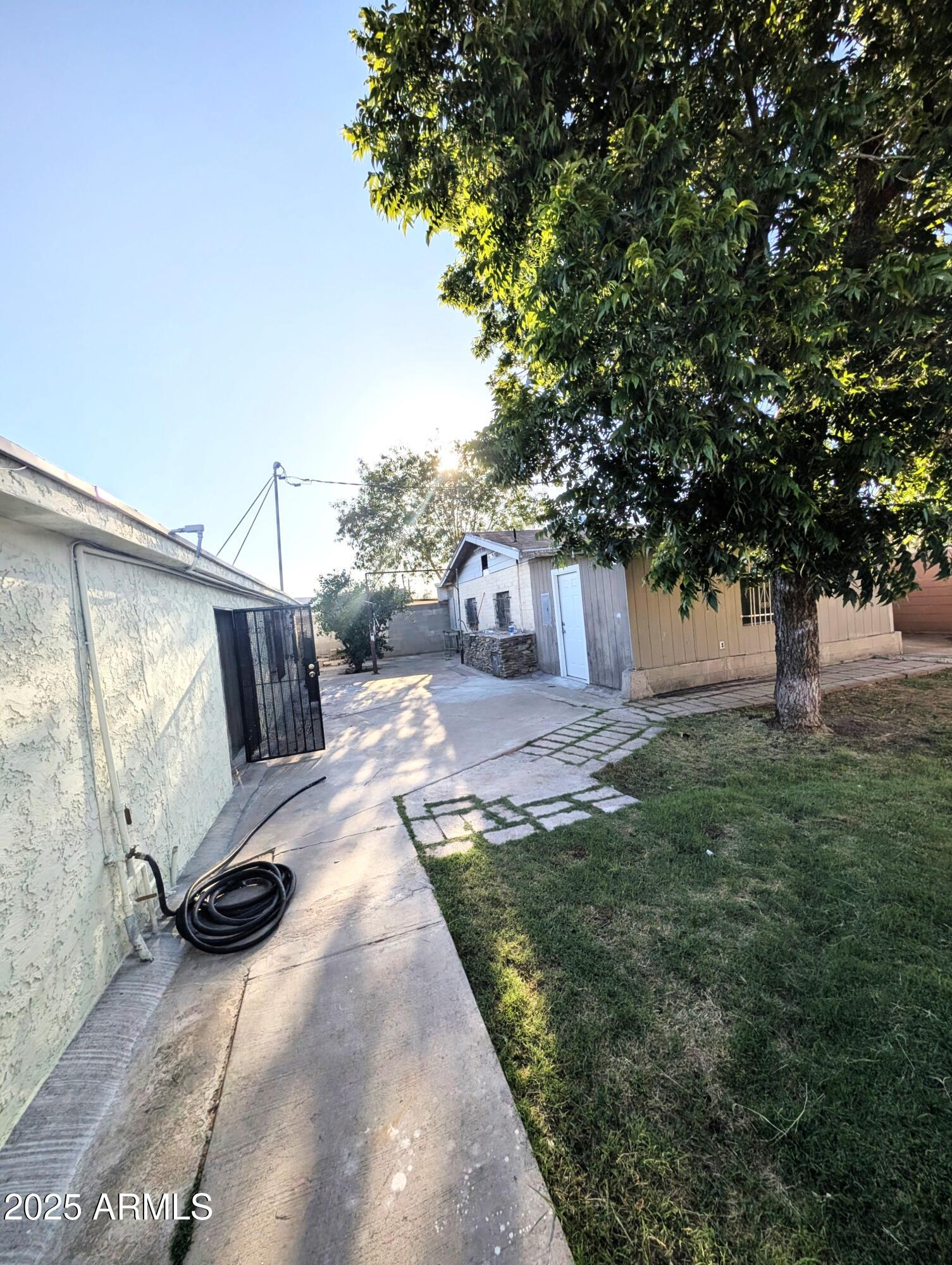 3204 W MONTE VISTA Road