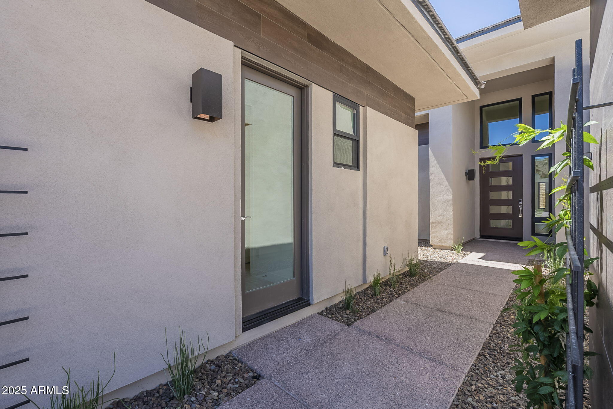 14125 E HIGHLAND Avenue