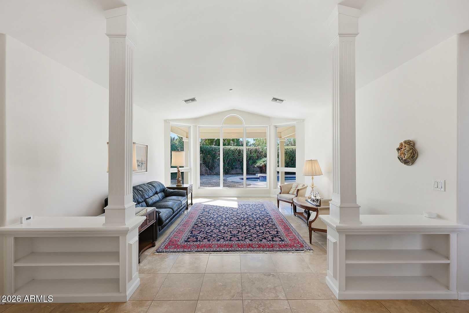 10135 E Bella Vista Drive