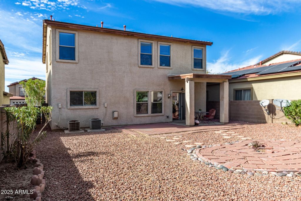 listing image 42
