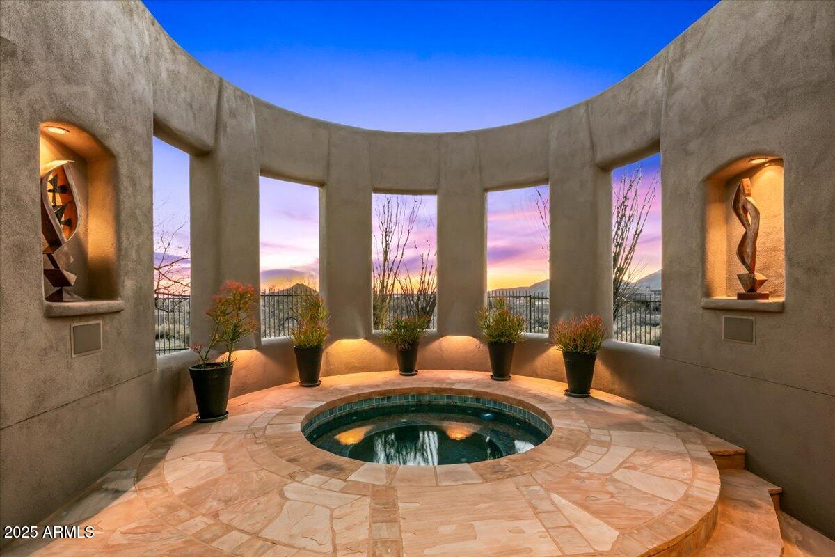 DESERT MOUNTAIN - Residential