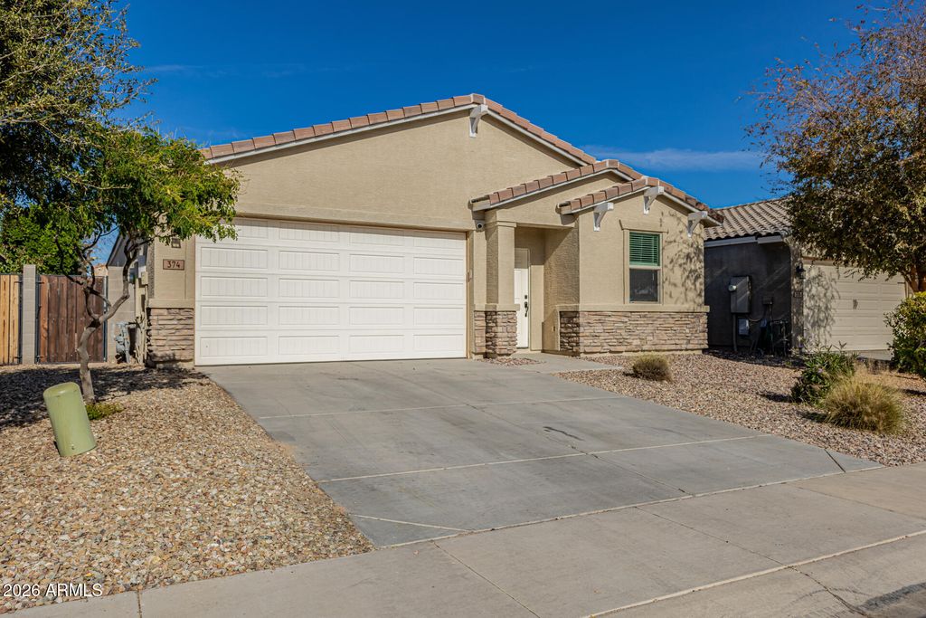 Photo of 374 W Cholena Trail, San Tan Valley, AZ 85140 (MLS # 6963428)