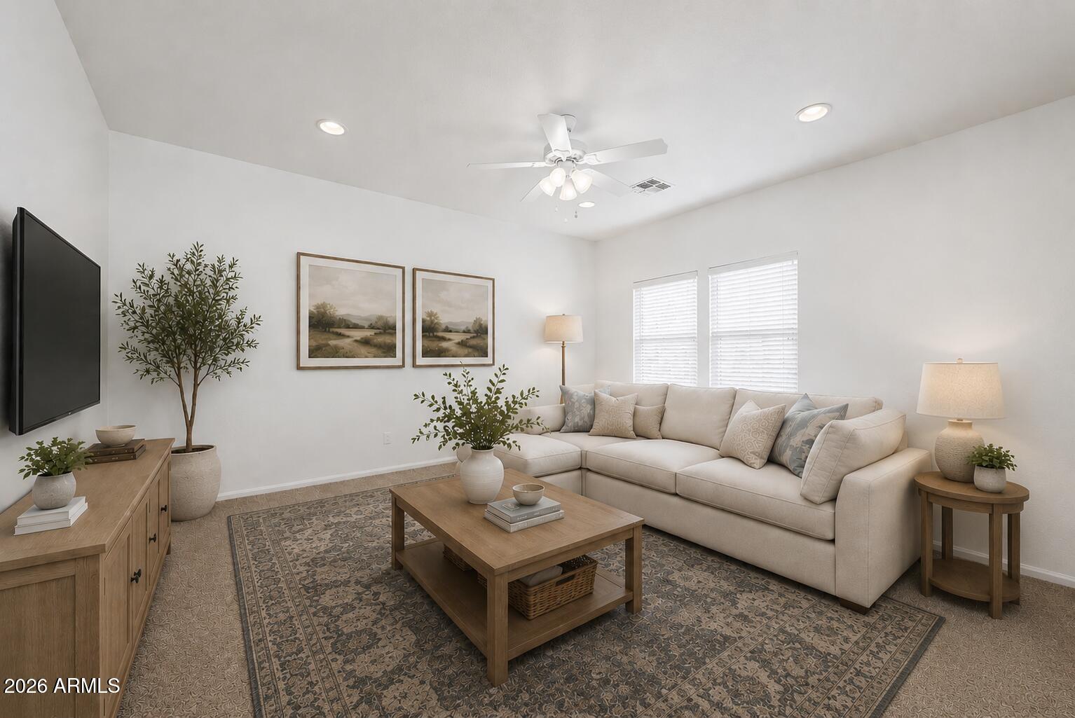 931 S SABINO Drive