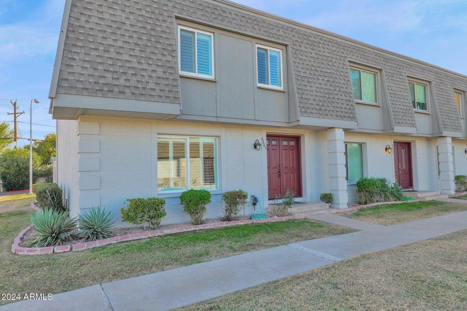 4883 N Granite Reef Road