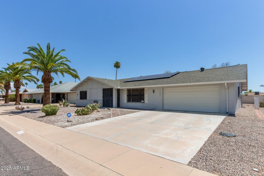 Photo of 17031 N 130th Avenue, Sun City West, AZ 85375 (MLS # 6894901)