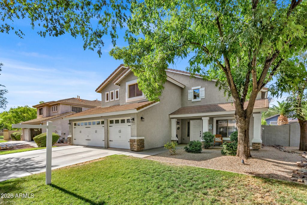 Photo of 3334 E Washington Avenue, Gilbert, AZ 85234 (MLS # 7028655)