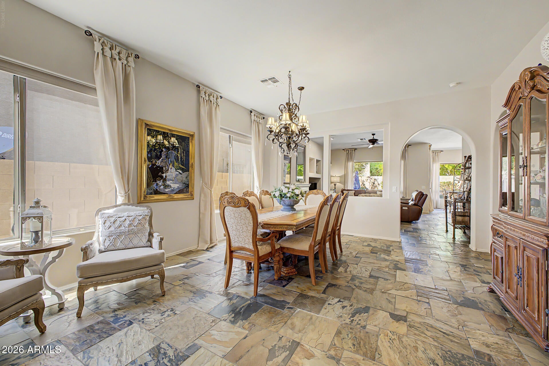 3018 W EAGLE CLAW Drive
