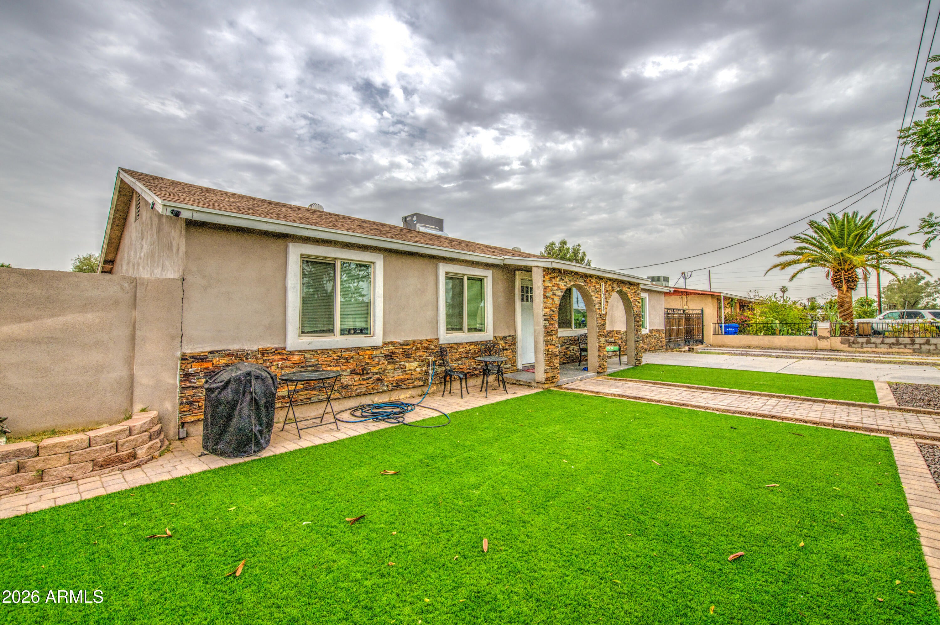 1514 E SHERIDAN Street