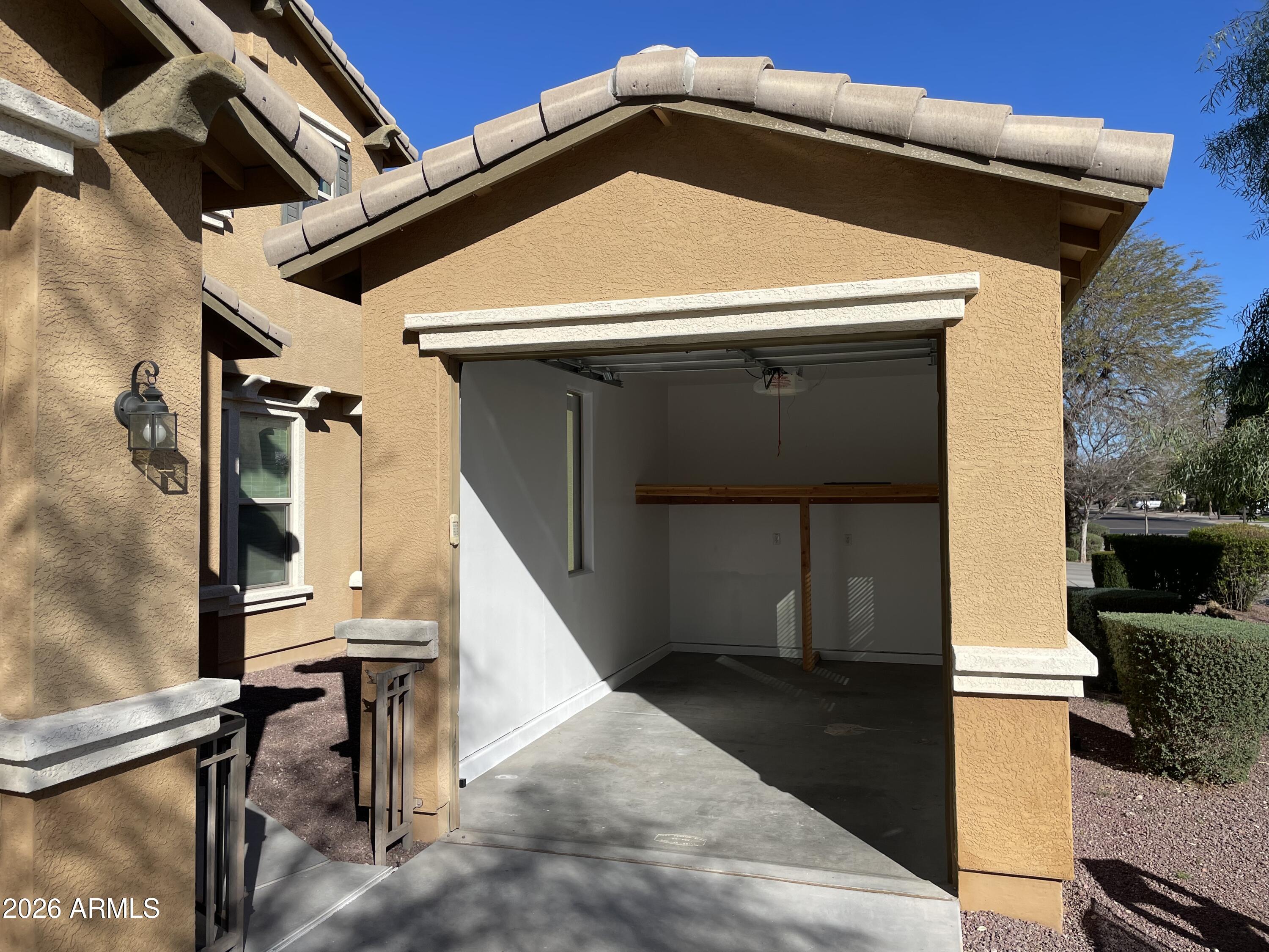 3448 E MERRILL Avenue