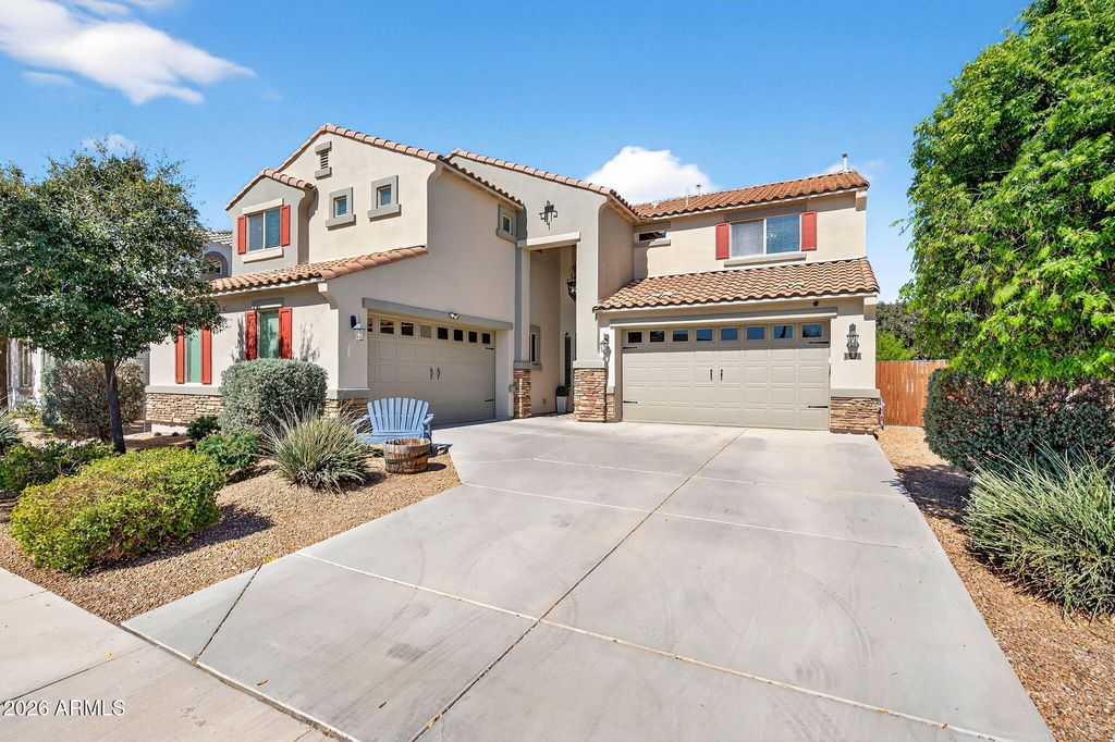 Photo of 22324 E Camina Plata, Queen Creek, AZ 85142 (MLS # 6988091)