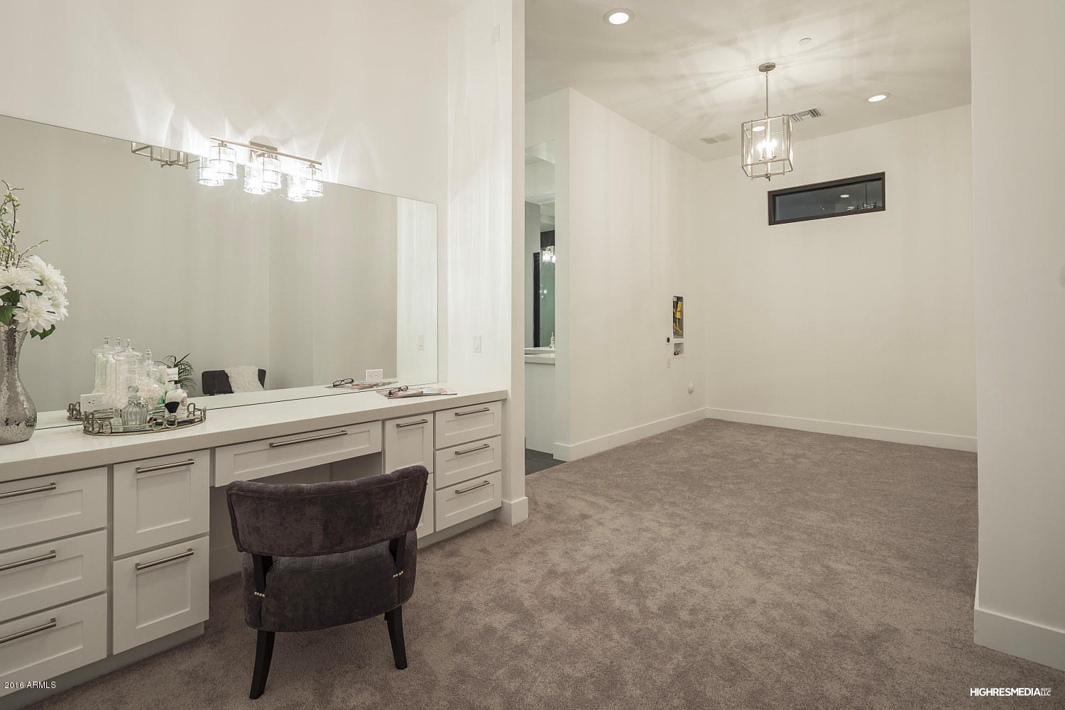 LINCOLN HEIGHTS - Residential
