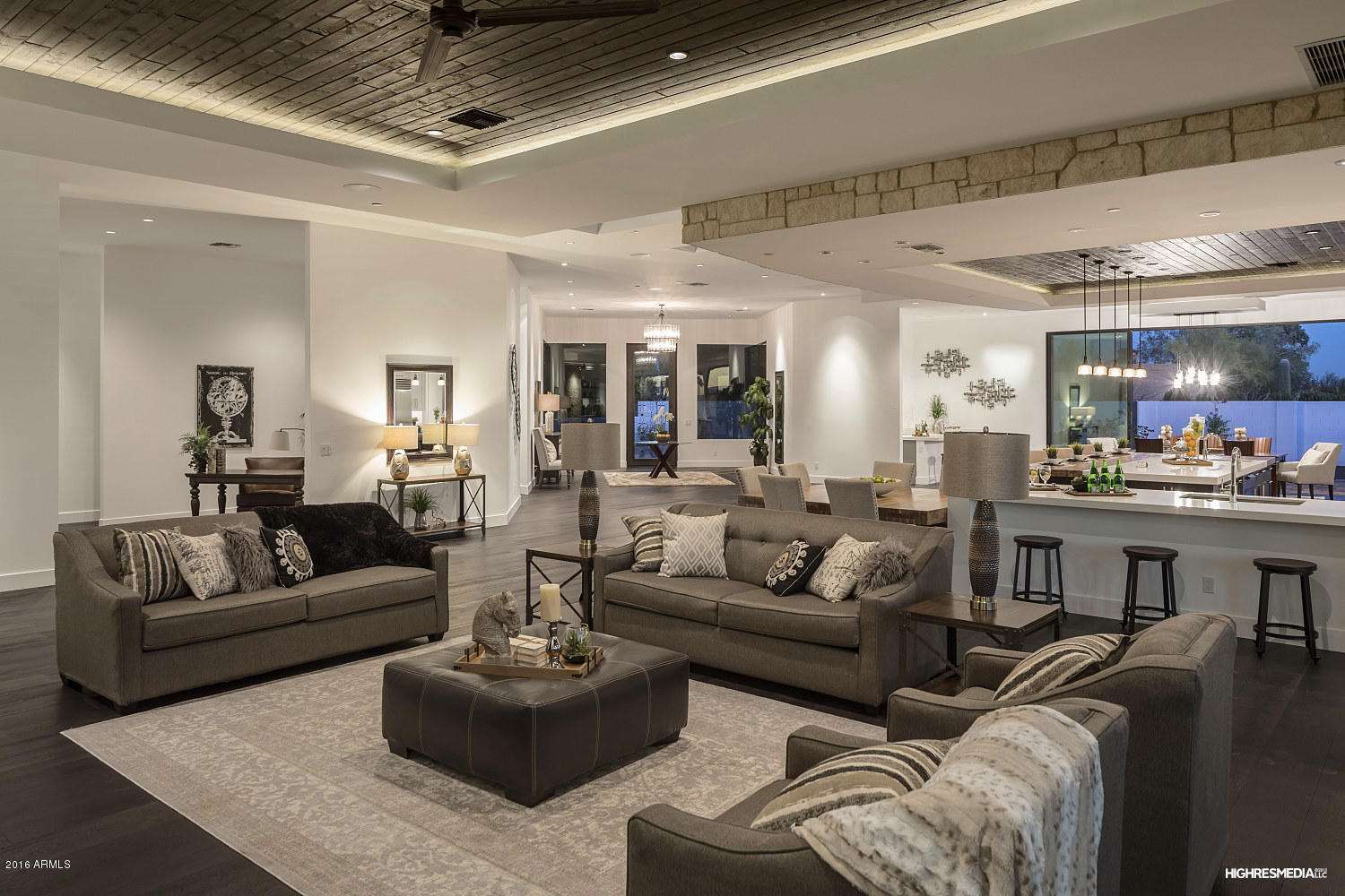 LINCOLN HEIGHTS - Residential