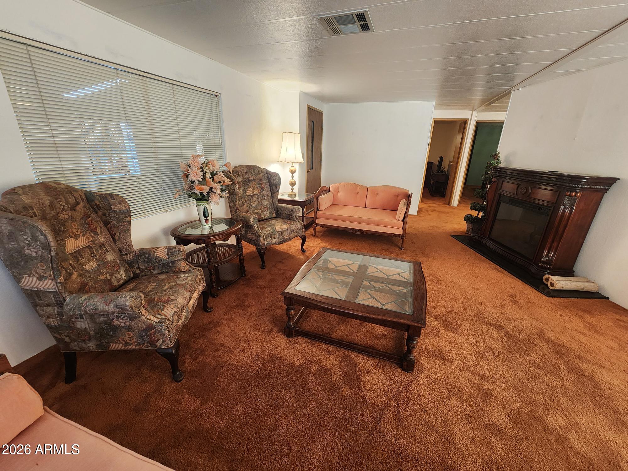 2501 W Wickenburg Way 135