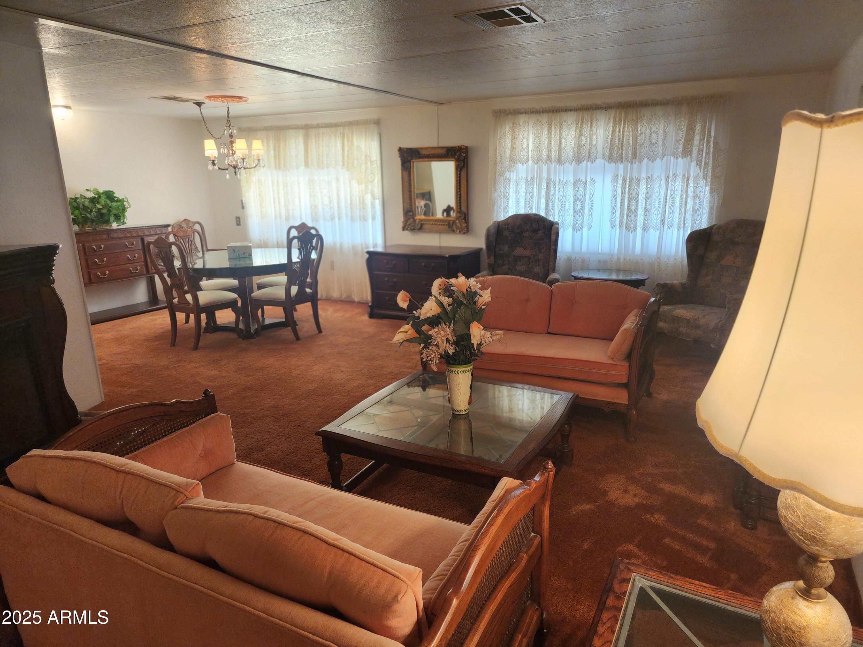 2501 W Wickenburg Way 135