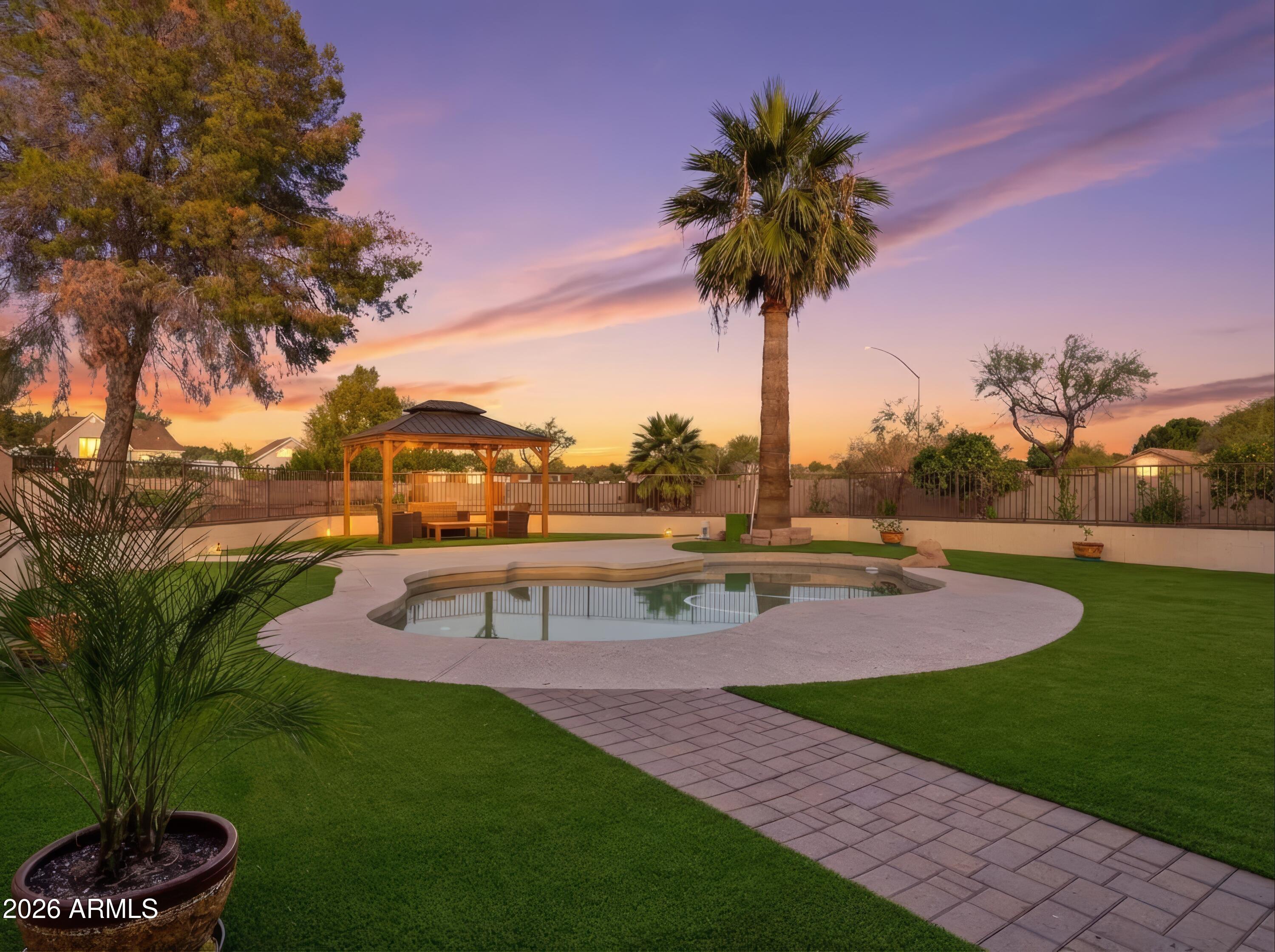 3154 E Inverness Avenue